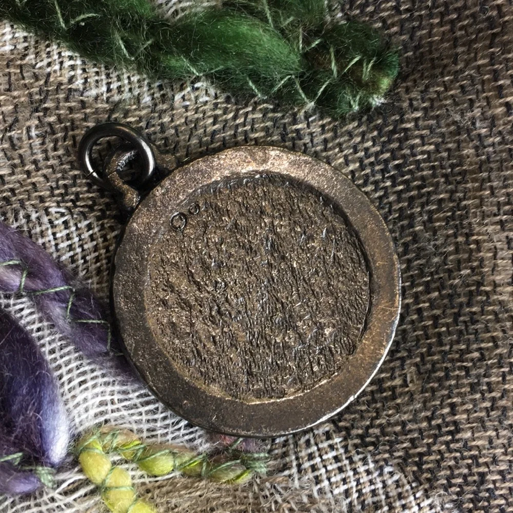 Swirls Charm Pendant - Picture 6 of 7